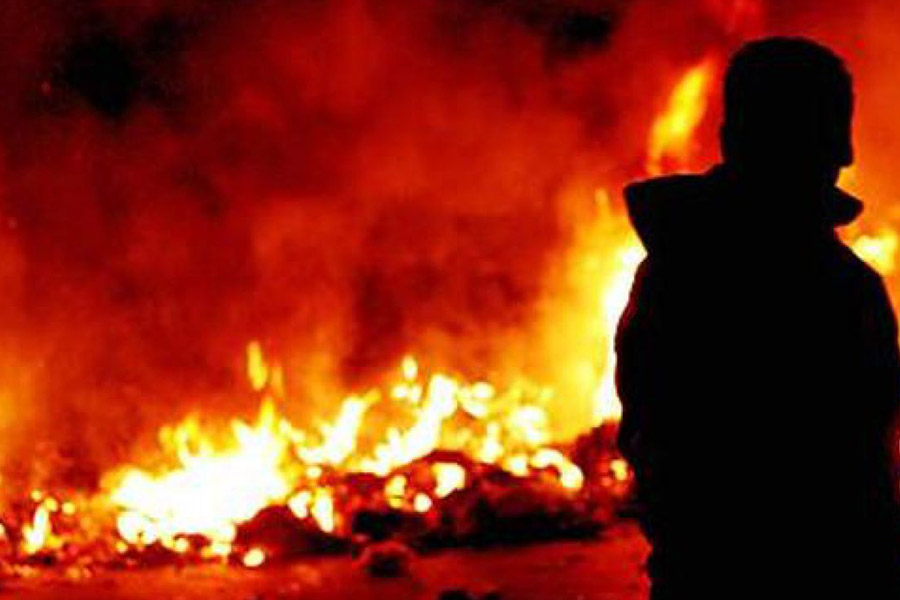 <span>Ergen ve Yetişkin Psikolojisi</span>PİROMANİ (YANGIN ÇIKARMA HASTALIĞI)